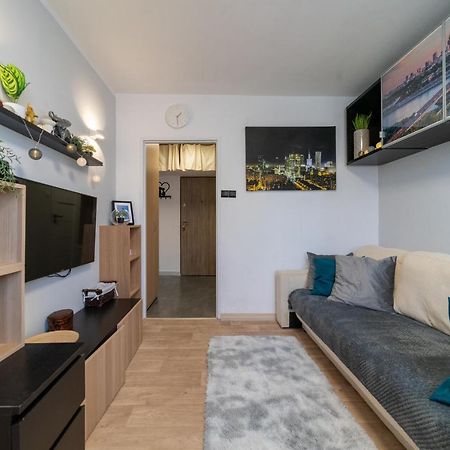 Metro Lux Home Apartment Varsavia Esterno foto
