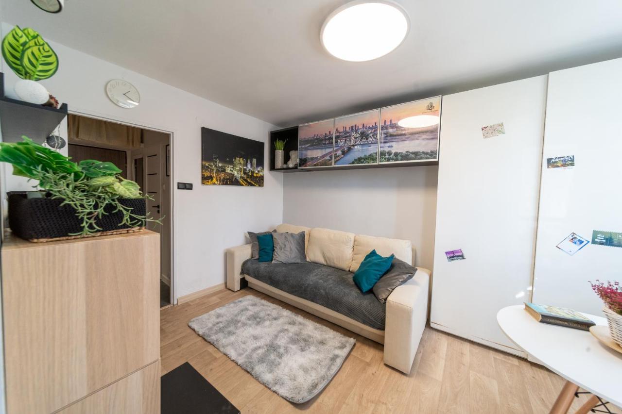 Metro Lux Home Apartment Varsavia Esterno foto
