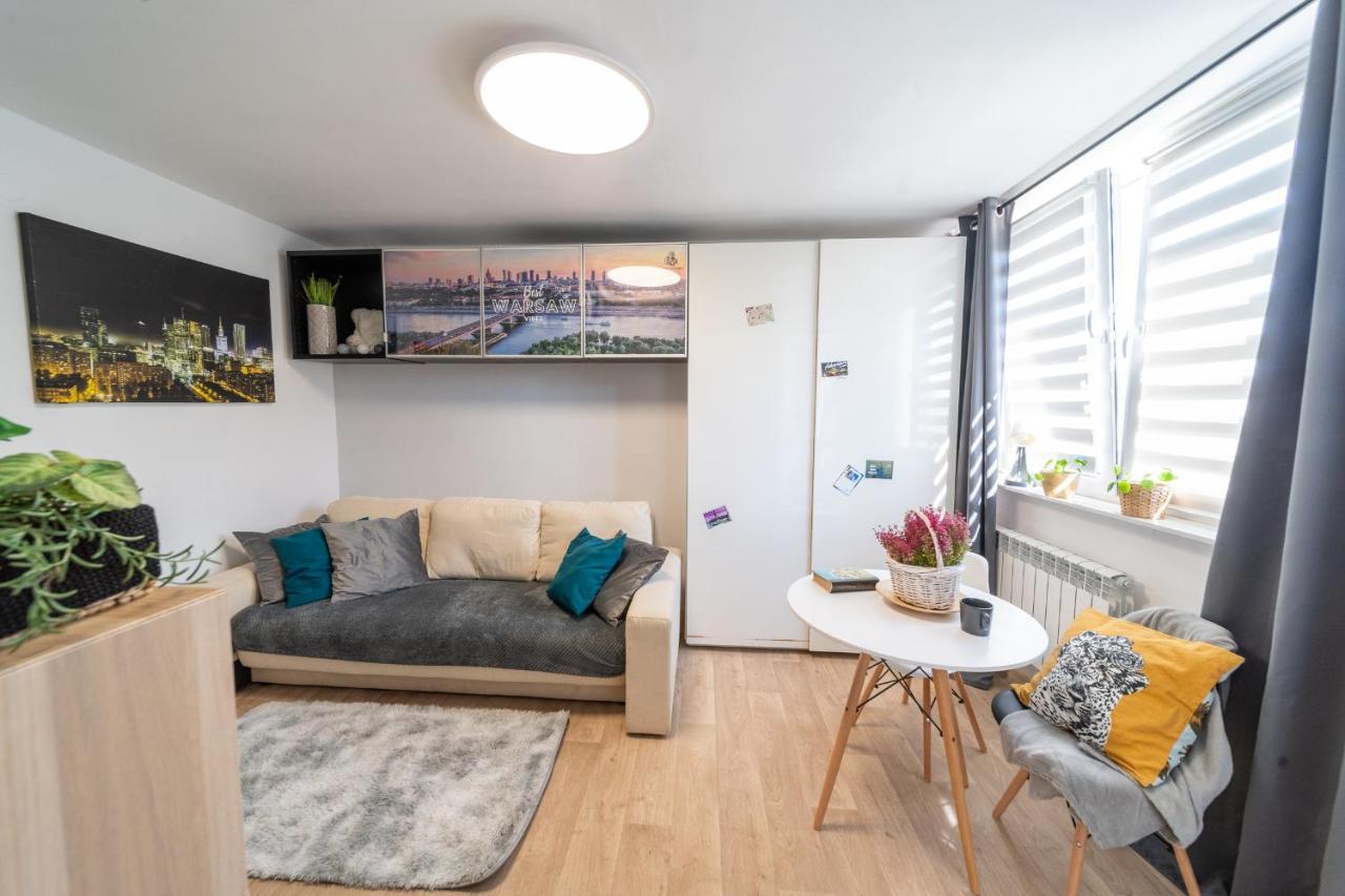 Metro Lux Home Apartment Varsavia Esterno foto